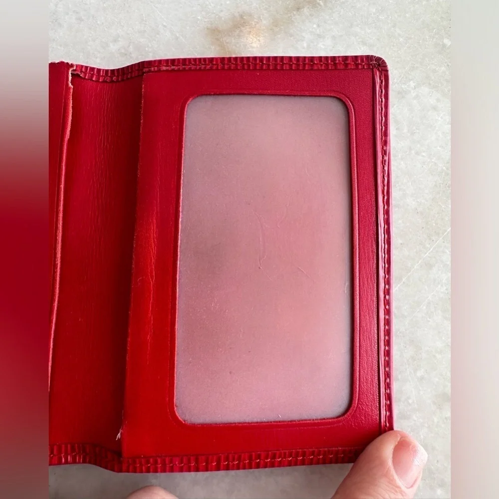 Louis Vuitton Red Epi ID Card Holder (MI1924) - Picture 8 of 8